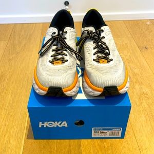 Hoka Men’s Bondi 7 size 10.5